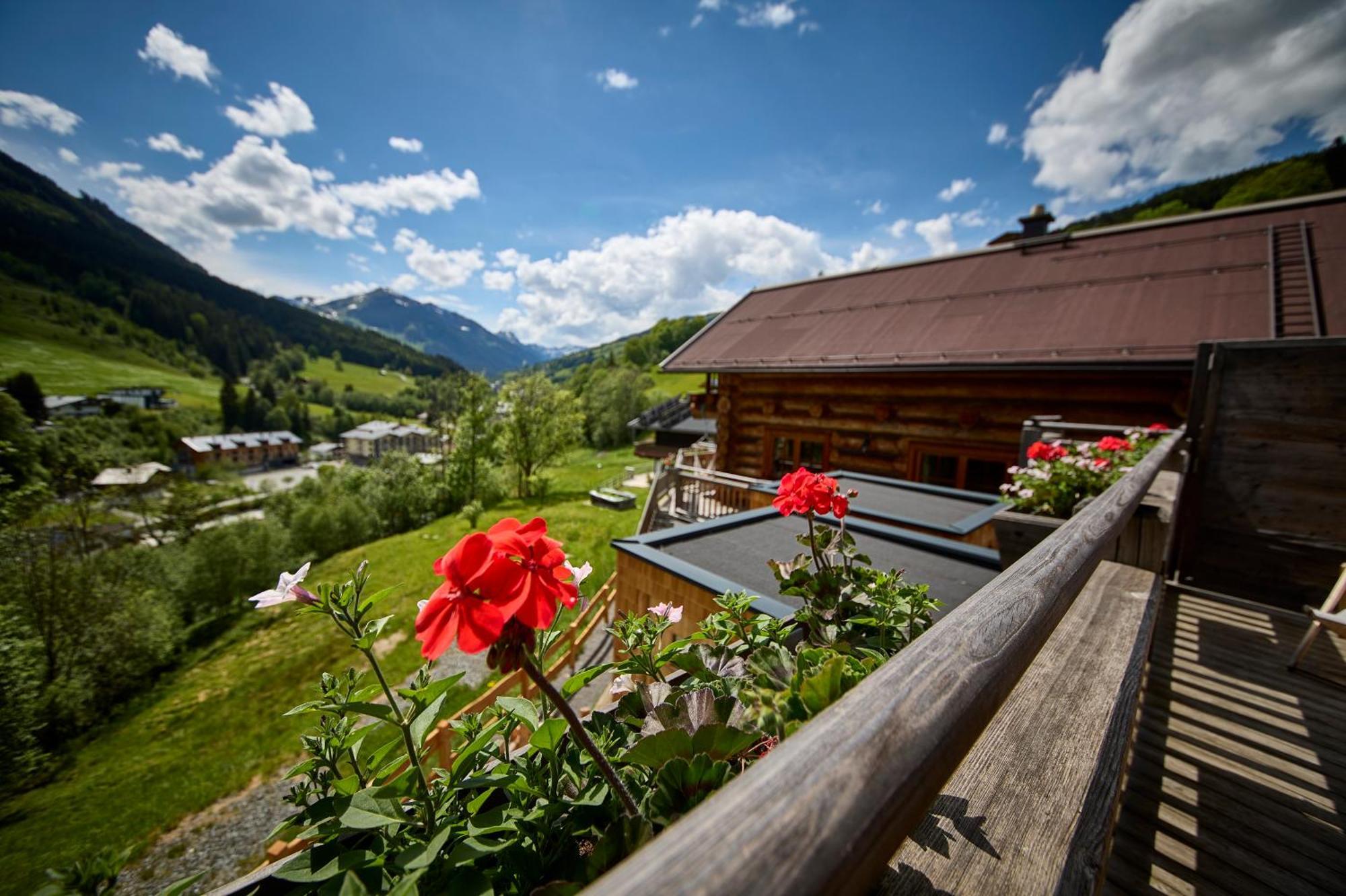 Ferienwohnung Drei Hittn Saalbach Exterior foto
